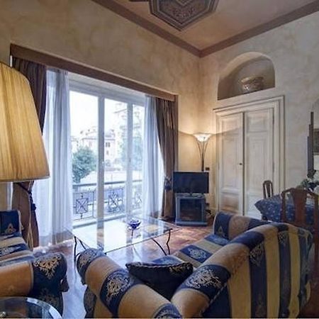 Parione Suite Piazza Navona โรม ภายนอก รูปภาพ