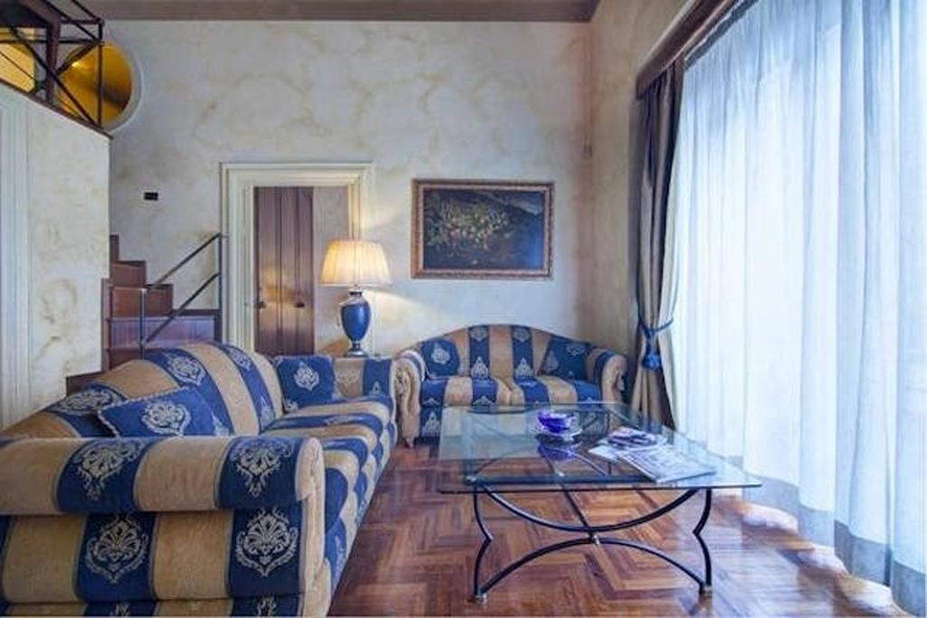 Parione Suite Piazza Navona โรม ภายนอก รูปภาพ